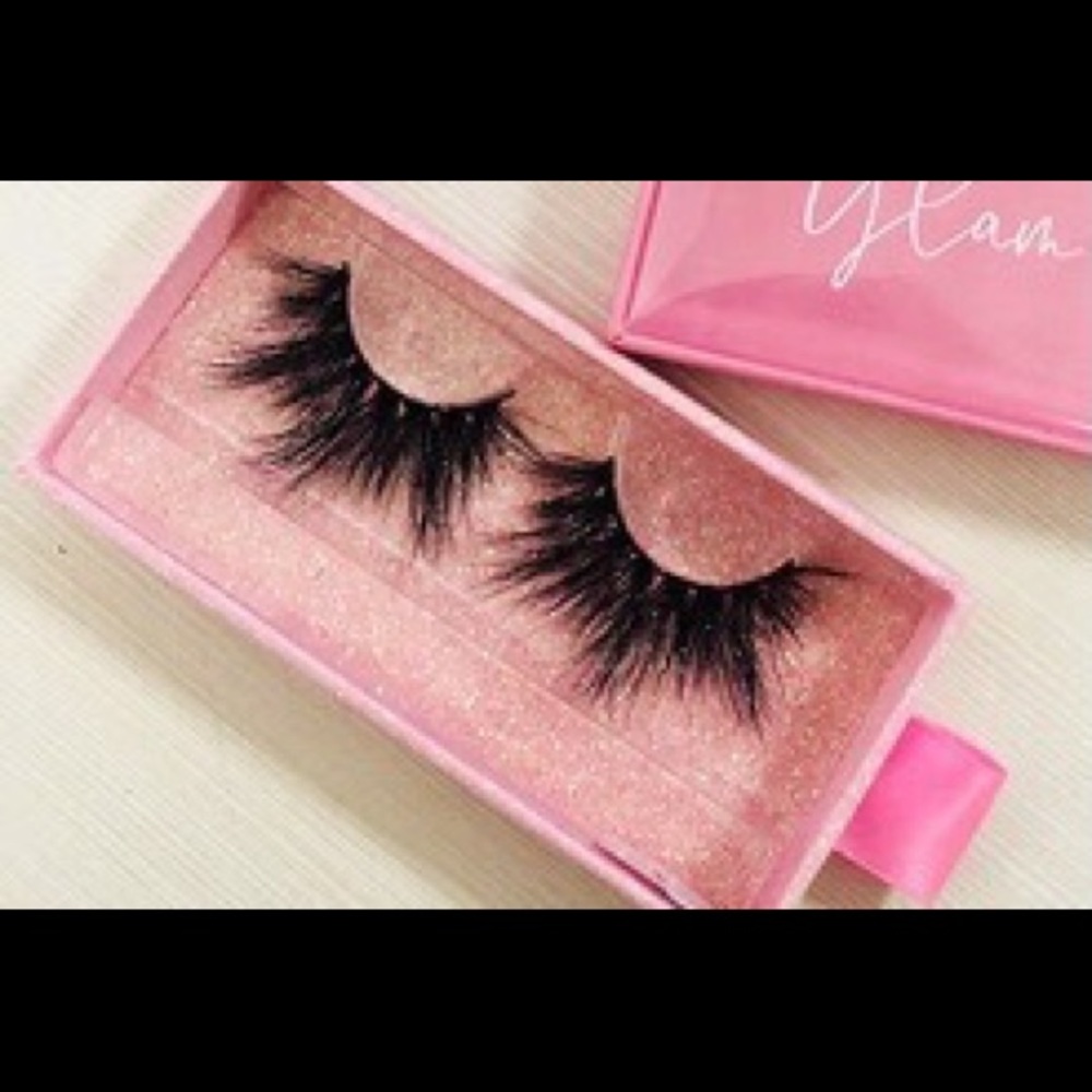Lashes